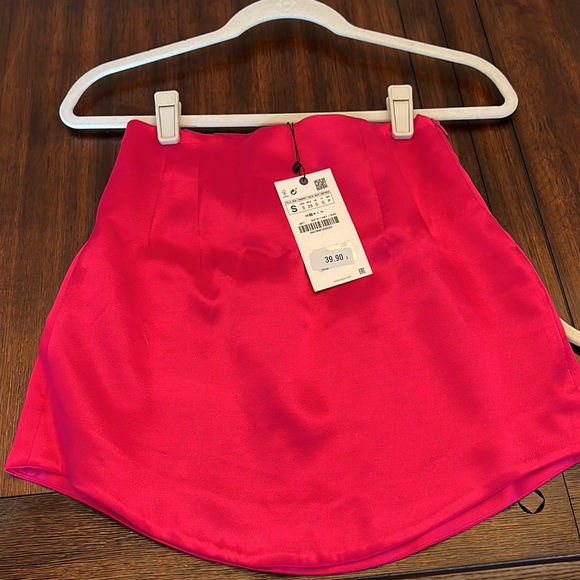 NWT Zara Satin Effect Mini Skirt - Picture 3 of 5